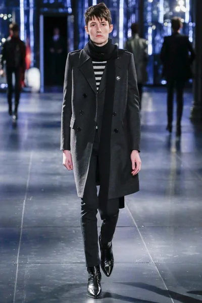 Look 42